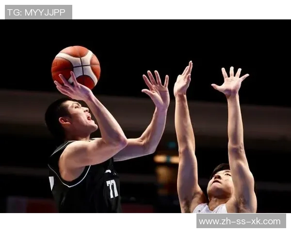 全运U18男篮排位赛北京队逆转吉林队佟冠霖贡献19分6板助力胜利